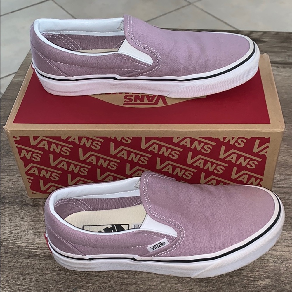 Vans Classic Slip-On / Women’s Size 5.5